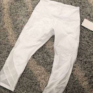 lululemon wunder under HR crop 21” lace white NWT